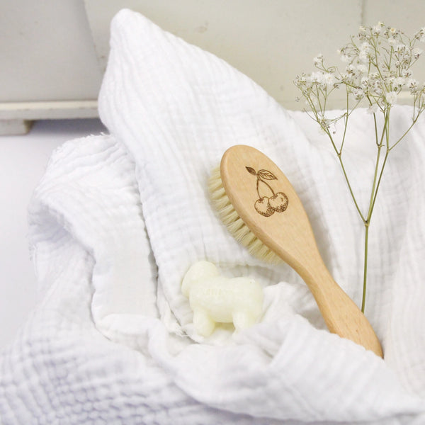 Brosse à cheveux bébé Cerise - Vanille Coton